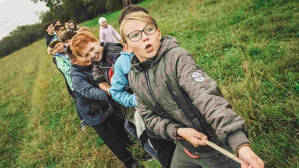 a game of tug o war